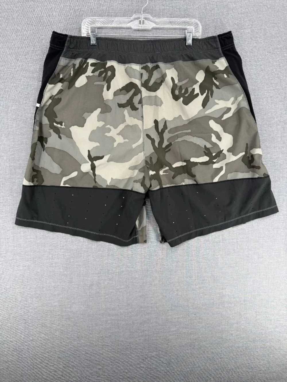 Nike Oregon Football Speedvent Shorts Mens 3XL 10